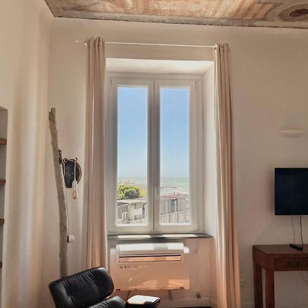 Apartamento The Sunshine Loft Livorno Habitación foto